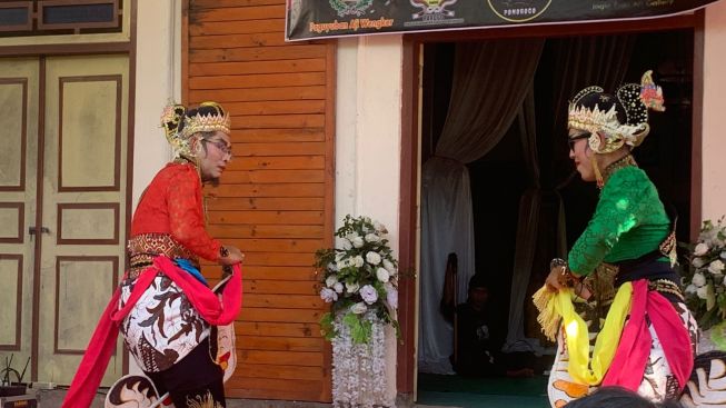 Perubahan Penari Jathil dalam Kesenian Reog Ponorogo: Melestarikan Budaya dengan Menghormati Tradisi