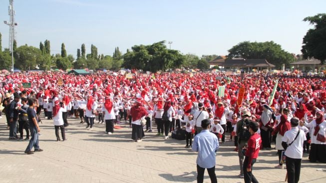 Rekor MURI Terpecahkan! 17.891 Siswa PAUD dan TK Ponorogo Cetak Sejarah dengan Gerak dan Lagu Terbanyak"