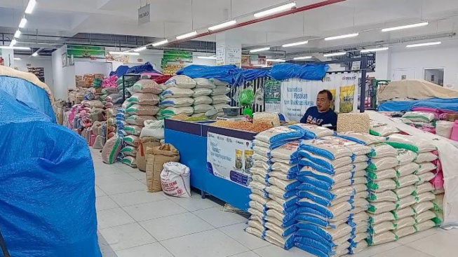 Harga Beras Mahal, Warga Ponorogo Beralih ke Beras SPHP milik Bulog