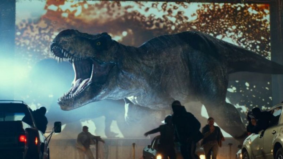 Salah satu adegan di film Jurassic World Dominion. [Suara.com/IMDb/Universal/HO/captured]