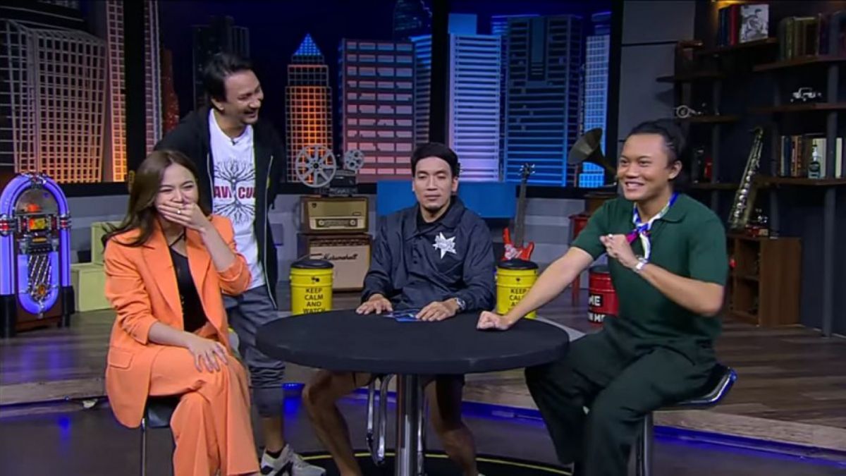 gimmick Desta dan Vincent Rompies (YouTube/TonightShowNet)