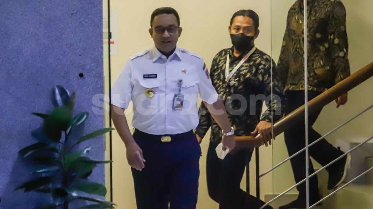 Anies Baswedan ; Anies Diperiksa KPK ; KPK [Suara.com/Alfian Winanto]