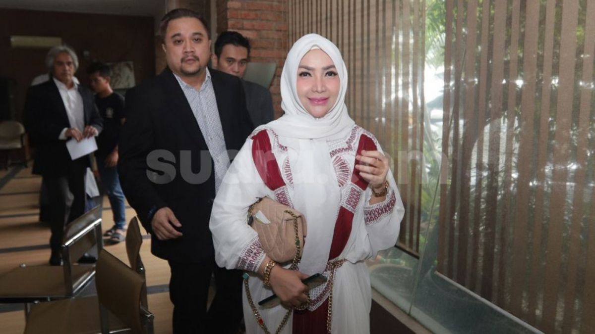 Roro Fitria di Jakarta [Suara.com/Oke Atmaja]