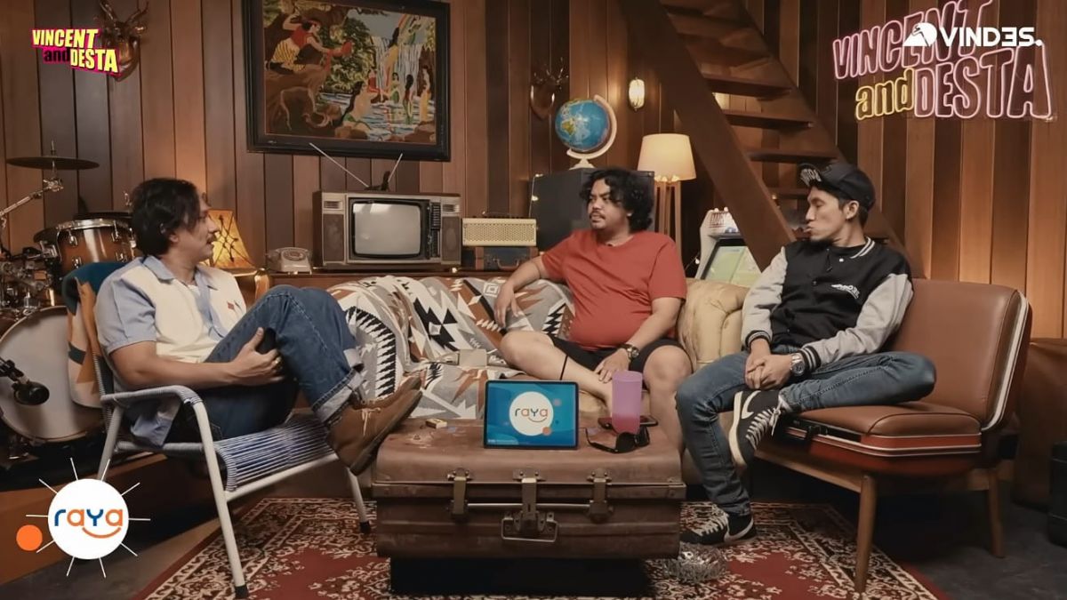 Potongan video Vindes dengan Rispo [Youtube Vindes]