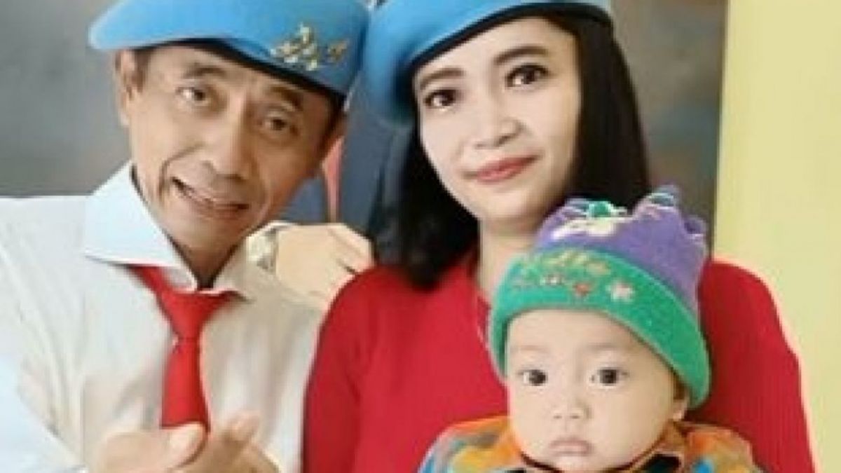 Potret kemesraan Lord Rangga Sunda Empire dan istri. [(Instagram/ lordranggaofficial)]