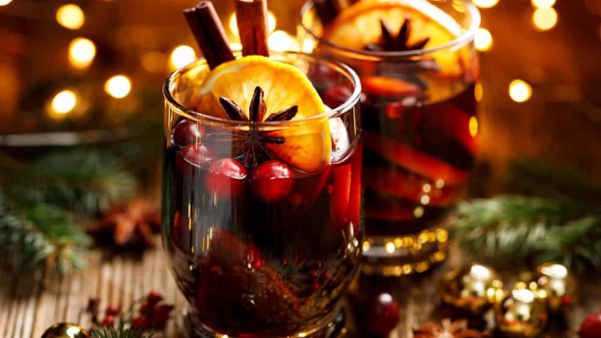 Gluhwein (wowitsveggie.com) [wowitsveggie.com]