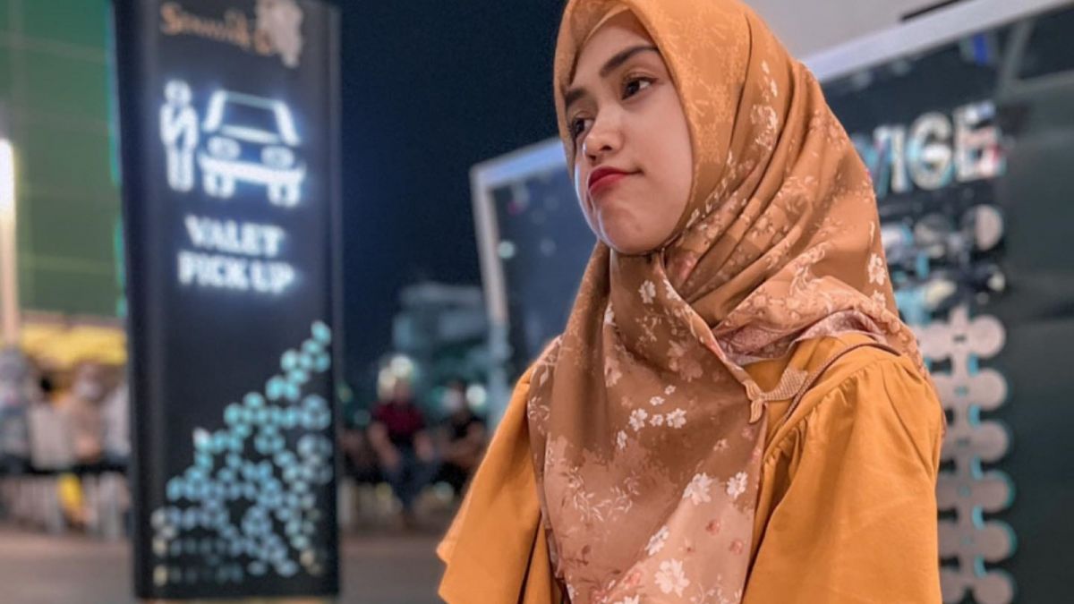 Ria Ricis [Instagram @riaricis1795]