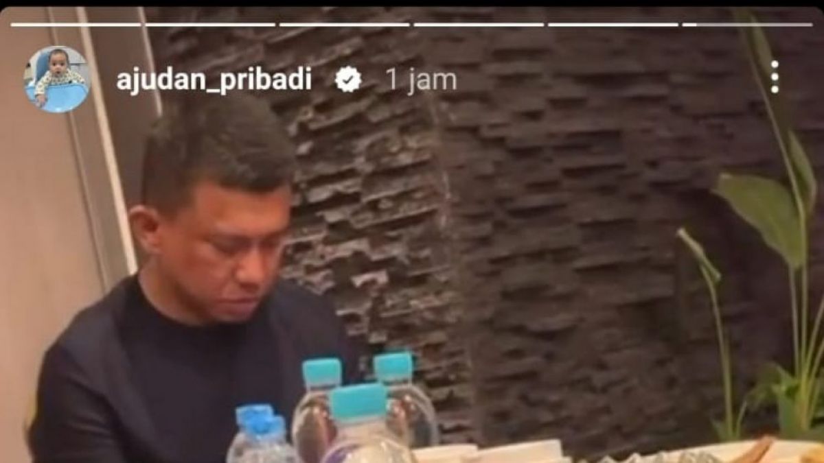 Selebgram Akbar Pera Baharudin alias Ajudan Pribadi baru-baru ini mengunggah foto Ferdy Sambo. [(tangkapan layar/ist)]