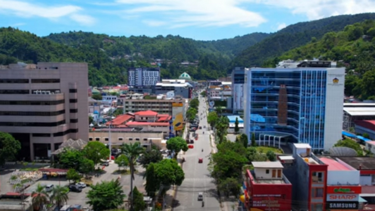 Pusat kota Jayapura, Papua [Youtube MICHAEL AUSTIN HARYONO]