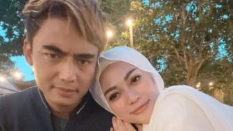 Charly Van Houten Dikabarkan Alami Kecelakaan di Tol