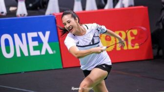 Anya Geraldine dalam Beragam Busana