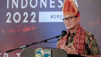 Baim Wong Daftarkan HAKI Citayam Fashion Week, Sandiaga Uno Tak Mau Berprasangka Buruk