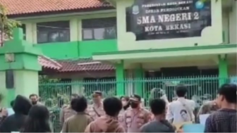 Didatangi Pendemo, SMAN 2 Kota Bekasi Diduga Jual Beli Kursi