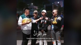 Kagum! Bukan Hanya Fashion Saja Tetap Remaja Ini Lantunkan Surah Ar Rahman di SCBD