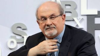 Profil Salman Rushdie, si Penghina Nabi Muhammad