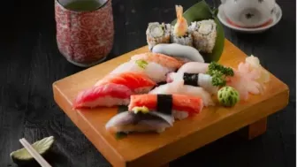 Perbedaan Kimbab dan Sushi