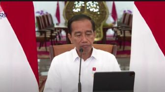 Buka Pameran IIMS 2023, Jokowi: Dari Mobil Bensin Digeser ke Mobil Listrik