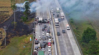 Ternyata Ada Tabrakan Beruntun Di Tol Pejangan-Pemalang Asap Tebal Jadi Faktornya