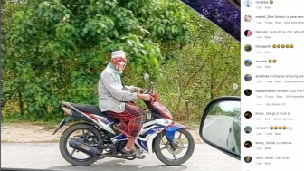 Kakek Asal Serang Pakai Topeng Transformer Sambil Naik Motor, Netizen; Haji Optimus Prime Pulang Jumatan