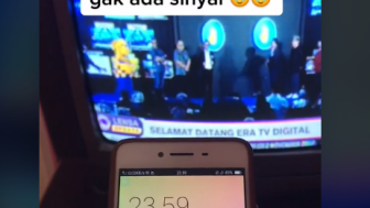 Warganet Bagikan Detik-detik Dimatikannya Televisi Analog : Tidakk!