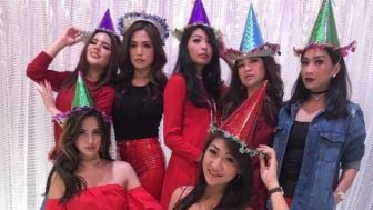 Mengalami Kesulitan Keuangan, Netizen Pertanyakan Dimana 'Girl Squad'