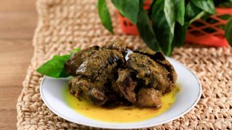 Sajian yang Cocok Disantap Bersama Keluarga, Ati Ampela Bumbu Kuning