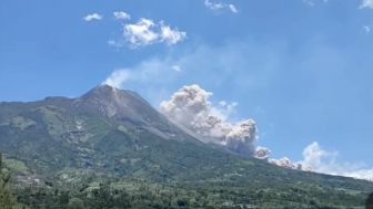 Hati-Hati, Gunung Merapi Erupsi Lagi!