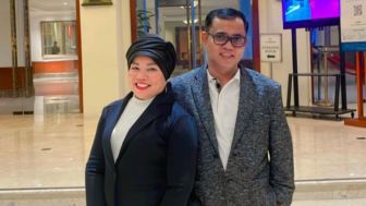 Haji Faisal Nonton Video Syur Mirip Rebecca Klopper : Dia Tak Bisa Menguasai Dirinya