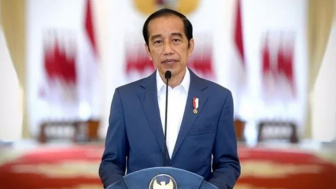 Jokowi Umumkan Rencana Kenaikkan Gaji PNS Hari  Ini.