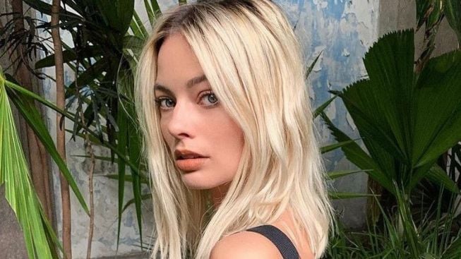 Pirates of the Caribbean Jadi Dibintangi Margot Robbie? Yang Jelas Peluang Johnny Depp Kecil!