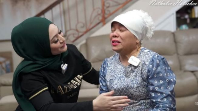 Nathalie Holscher dan Oma Gala Saling Menguatkan Karena Harus Berpisah Dengan Orang Yang Mereka Sayang