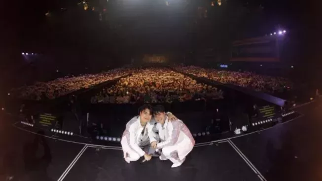 Acara Fan Meeting Pertama Ohm Pawat dan Nanon Korapat
