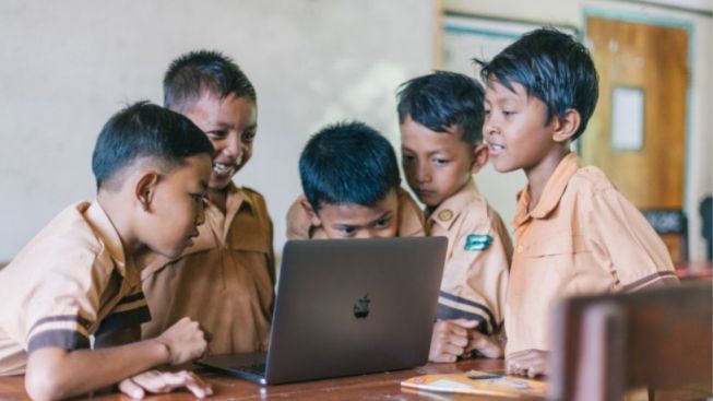 Miris! Kaki Ditendang, Siswa Ini Terpaksa Operasi Kakinya