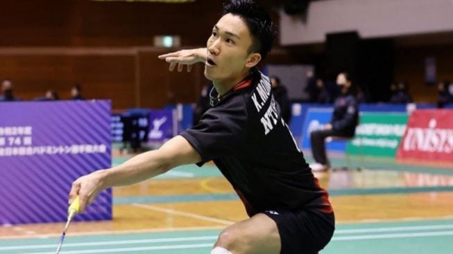 Kento Momota Tetap Tampil Tenang pada Kejuaraan Dunia 2022