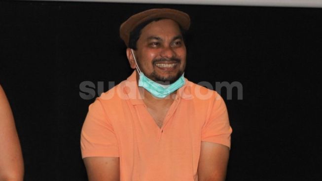 Tompi Bikin Challenge Berhadiah Oplas Gratis, Begini Syaratnya!