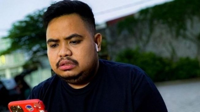 Rigen Telepon Pak Jokowi Tanya Soal Bawang, Netizen Doakan Jadi Menteri