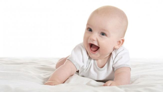 Jemur Bayi di Waktu yang Tepat dan Dapatkan Manfaatnya !