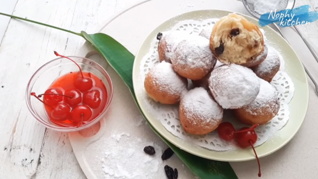 Viral! Kue Oliebollen yang Hanya Disajikan Saat Natal Tapi Bentuknya Mirip dengan Odading