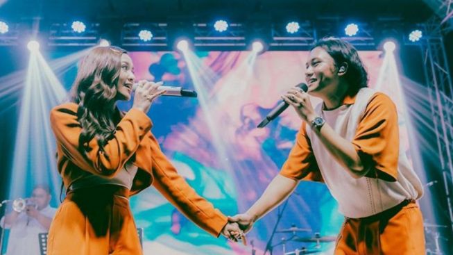 Curhat Lagu 'Sial' Berubah Jadi Dangdut, Mahalini Raharja Kena Semprot Dewi Perssik