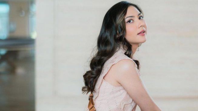 Jessica Mila Tak Terima Disebut Mantu Kesayangan Otto Hasibuan ?