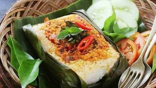 Sederhana dan Hemat, Nasi Bakar Ikan Tongkol Daun Kemangi