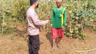 Ajak Warga Ikut Vaksinasi, Polsek Bungursari Door to Door Langsung Ke Rumah