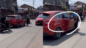 WOW! Kakek Pengemis asal Indramayu Ini Bisa Hasilkan Uang Rp9 Juta Sebulan