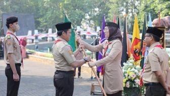 Bupati Purwakarta Kukuhkan Pramuka Garuda Jambore Nasional XI 2022