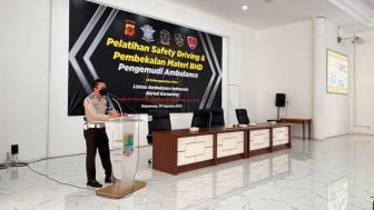 Satlantas Polres Karawang Gelar Pelatihan Safety Driving Bagi Pengemudi Ambulance