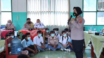 Kapolres Subang Berikan Apresiasi Kepada SMK Gema Nusantara 1 Pabuaran