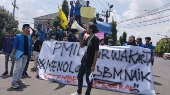 Mahasiswa PMII Purwakarta Turun ke Jalan Kritik Kenaikan Harga BBM