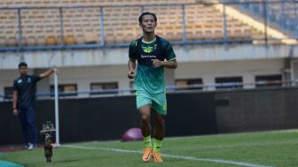 Begini Persiapan Bek Kanan Persib Henhen Herdiana Jelang Lawan Arema FC