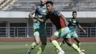 Tekad Bek Kanan Persib Daisuke Sato Jelang Lawan Arema FC