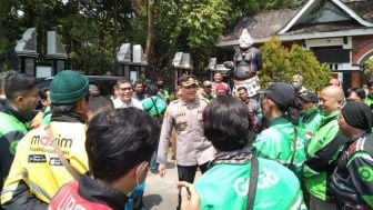 Unjuk Rasa Ojek dan Taksi Online Purwakarta, Kapolres: Kami Bantu Sampaikan